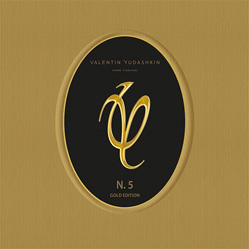 Valentin Yudashkin Gold Edition V